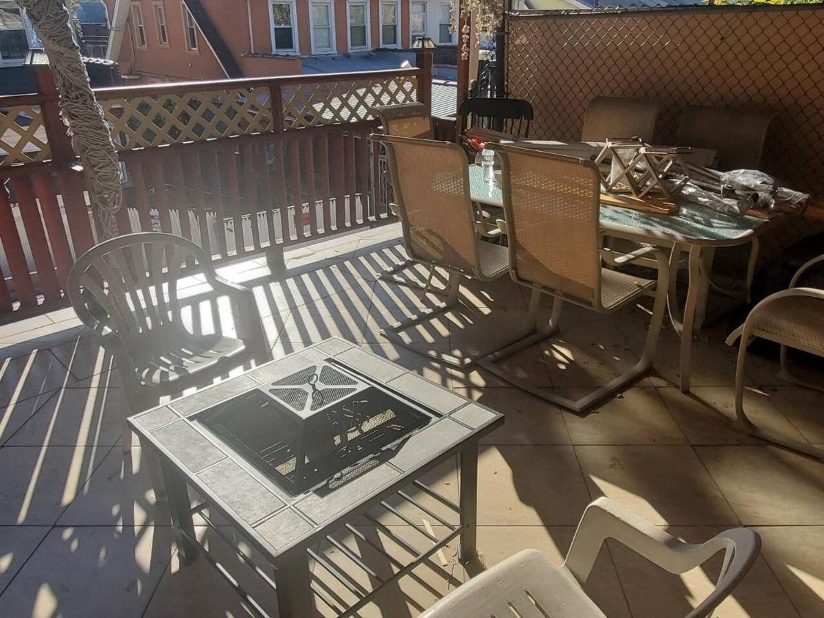 Lovely 2 Bedroom Apartment With 2 Entrance And Parking ニューヨーク エクステリア 写真
