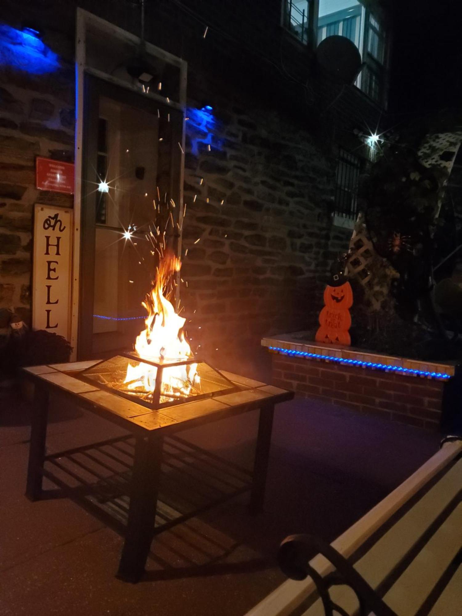 Lovely 2 Bedroom Apartment With 2 Entrance And Parking ニューヨーク エクステリア 写真